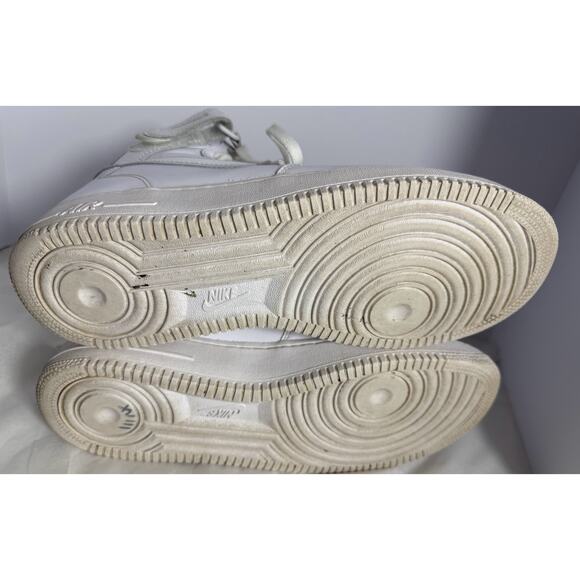 NIKE AIRFORCE 1 MENS WHITE LEATHER HI TOP SNEAKERS SHOES SIZE 12 - Picture 4 of 8